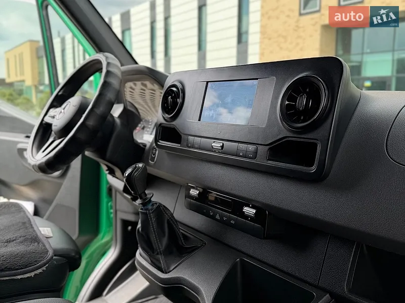 Mercedes-Benz Sprinter 2018 VIN WDB9076551P033204 фото оголошення 33 з 76