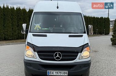 Вантажопасажирський фургон Mercedes-Benz Sprinter 2013 в Хмельницькому