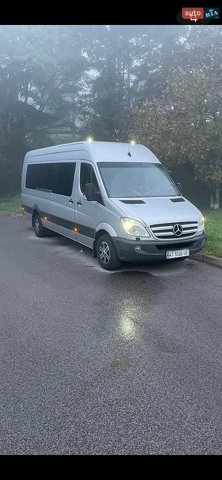 2011 Mercedes-Benz Sprinter - мініатюра 9