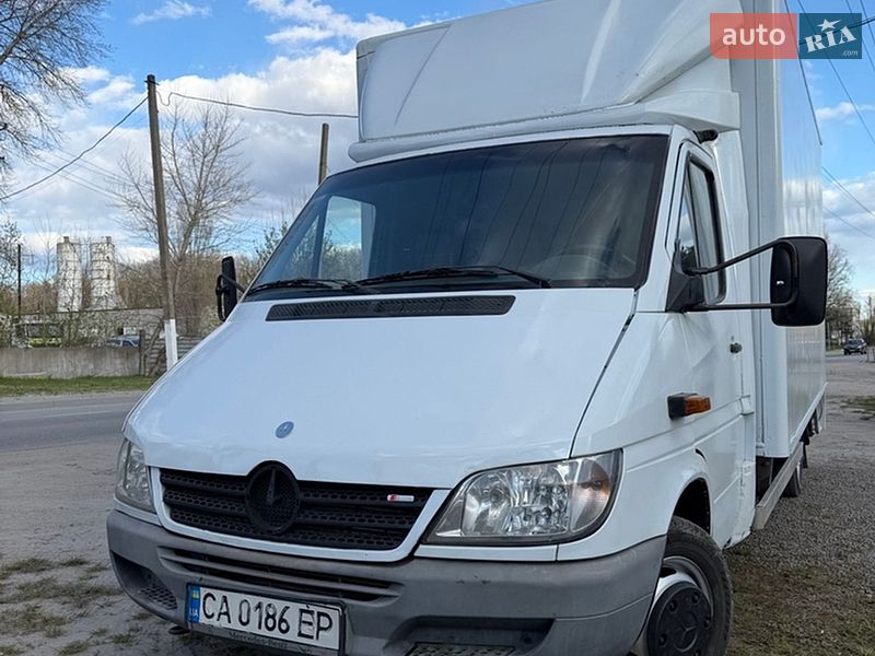 Mercedes-Benz Sprinter 2004