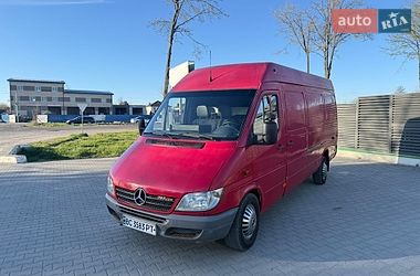 Грузовой фургон Mercedes-Benz Sprinter 2006 в Львове