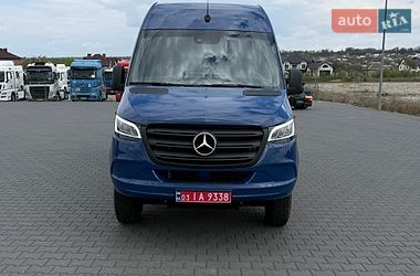 Вантажний фургон Mercedes-Benz Sprinter 2021 в Чернівцях