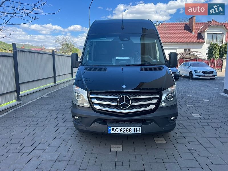 Микроавтобус Mercedes-Benz Sprinter 2017 в Сваляве