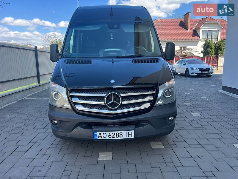 Микроавтобус Mercedes-Benz Sprinter 2017 в Сваляве