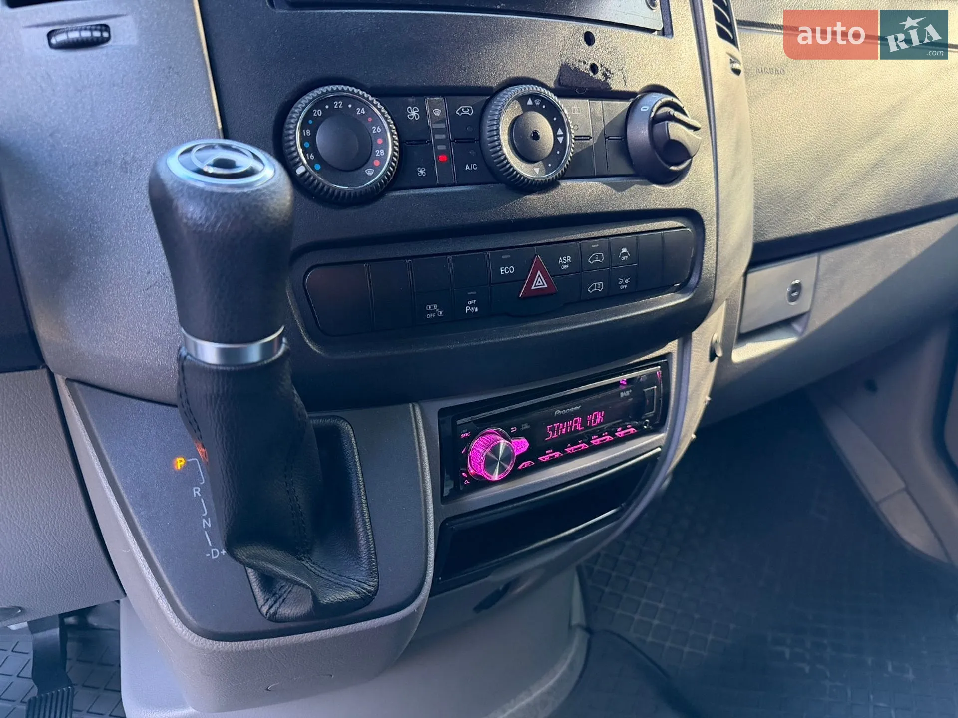 2018 Mercedes-Benz Sprinter - мініатюра 16