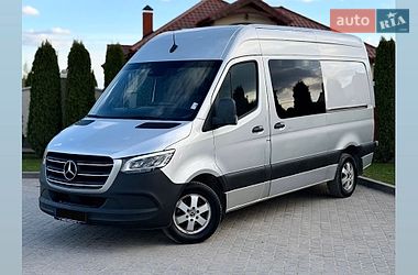 Грузопассажирский фургон Mercedes-Benz Sprinter 2018 в Новой Ушице