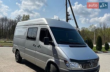 Вантажопасажирський фургон Mercedes-Benz Sprinter 2005 в Чернівцях