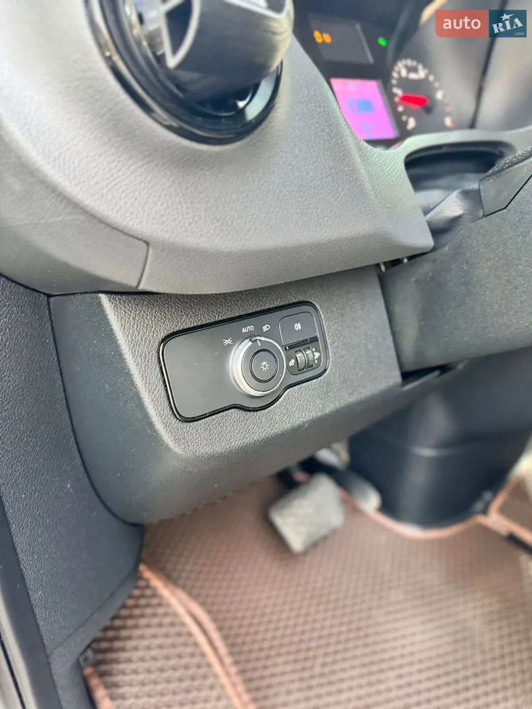 2022 Mercedes-Benz Sprinter - мініатюра 19
