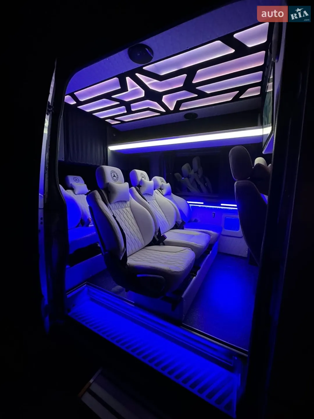 2015 Mercedes-Benz Sprinter - мініатюра 13