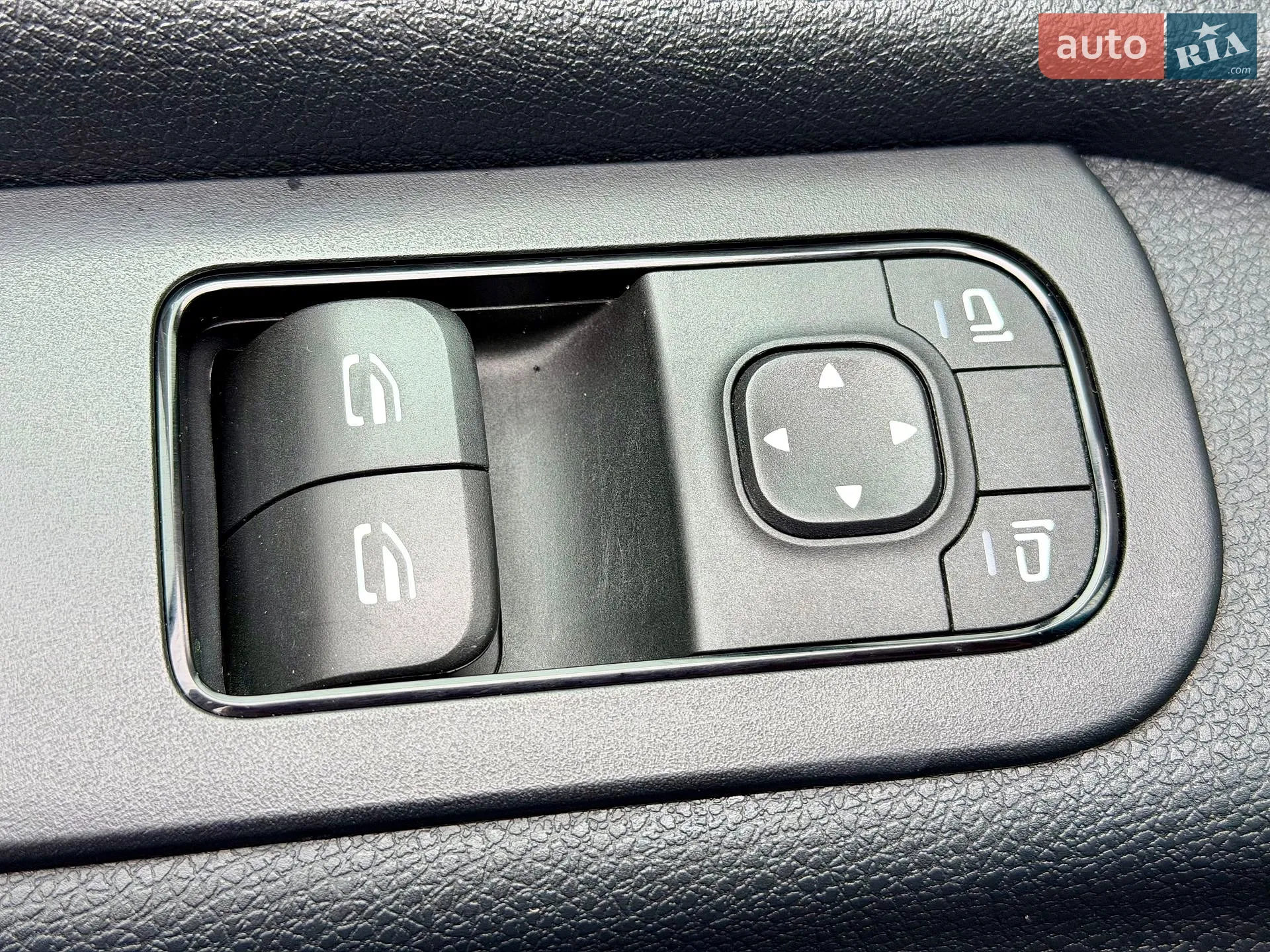2018 Mercedes-Benz Sprinter - мініатюра 20