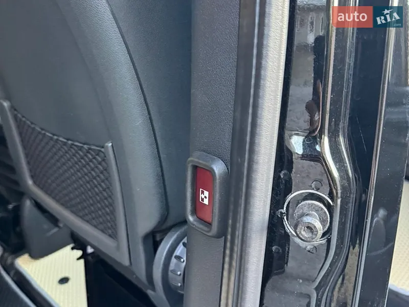 Mercedes-Benz Sprinter 2023 VIN W1V9077331P553038 фото оголошення 11 з 48