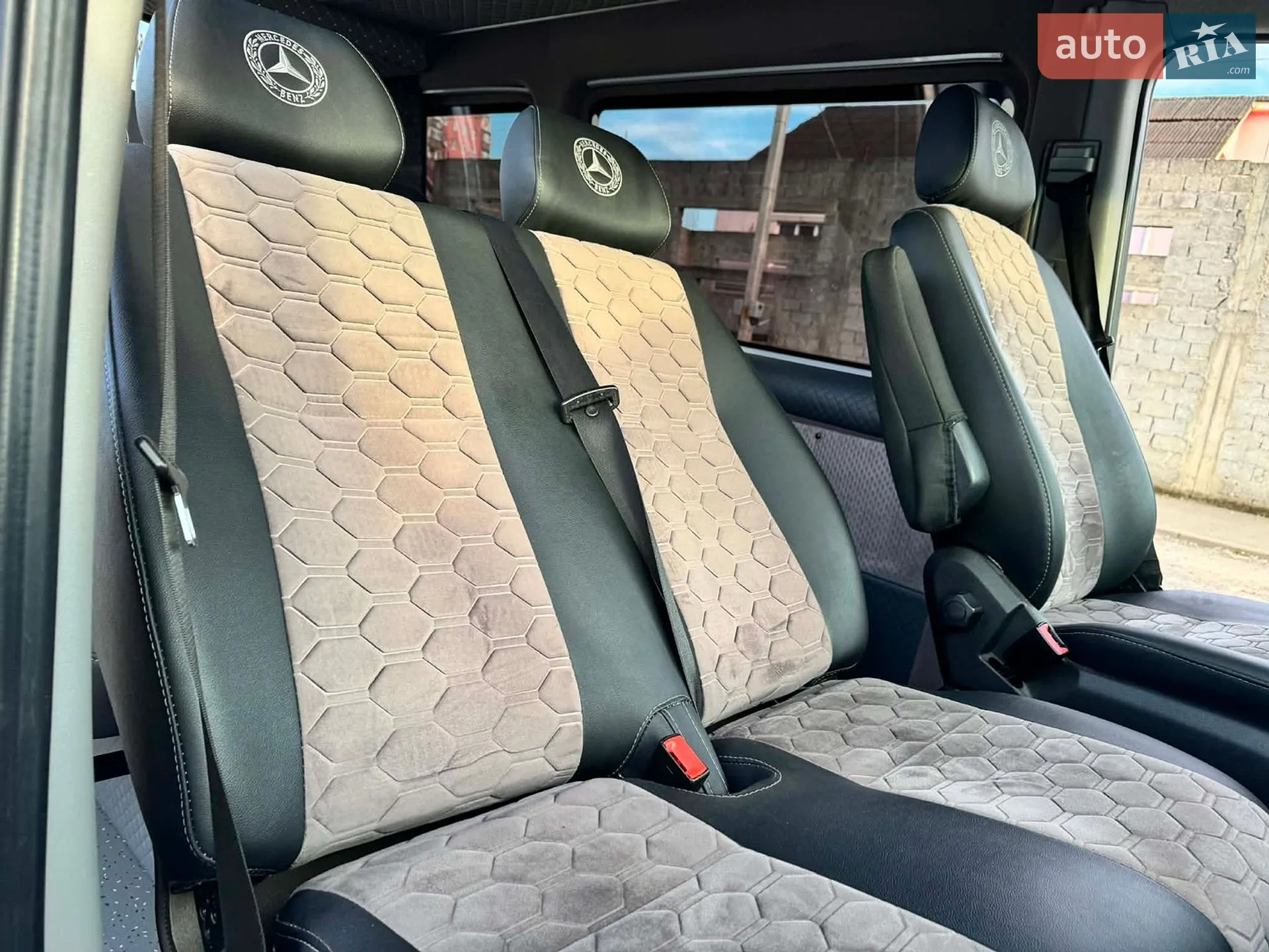 2019 Toyota Land Cruiser - мініатюра 32