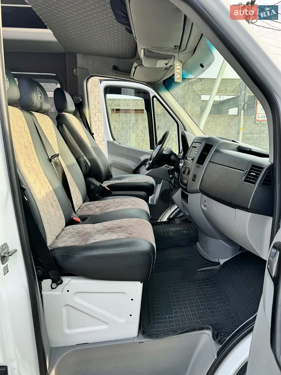 2019 Toyota Land Cruiser - мініатюра 35