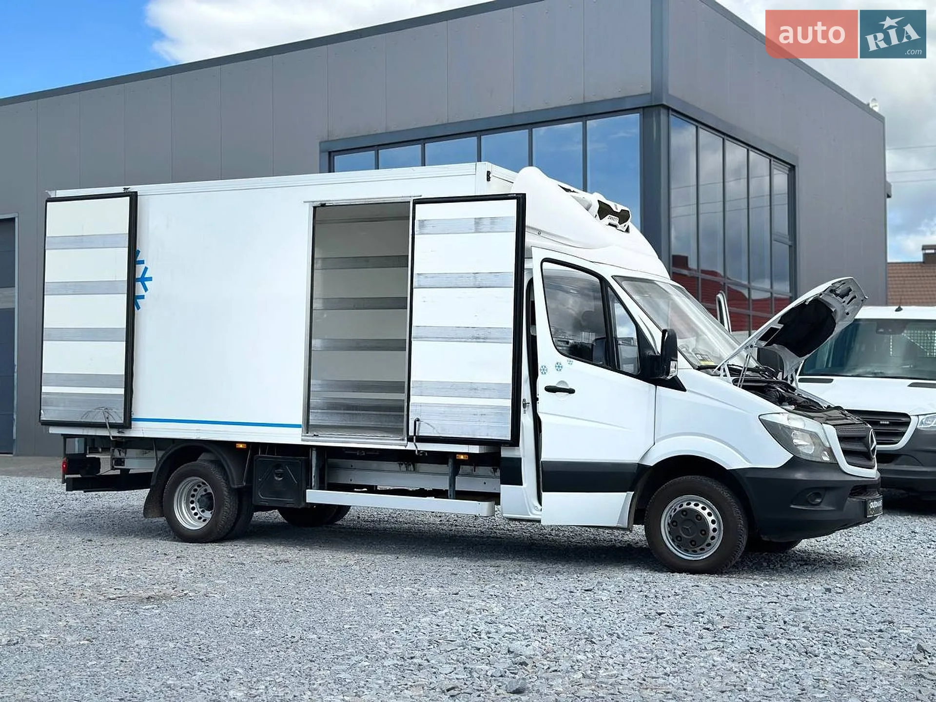 2019 Mercedes-Benz Sprinter - мініатюра 20