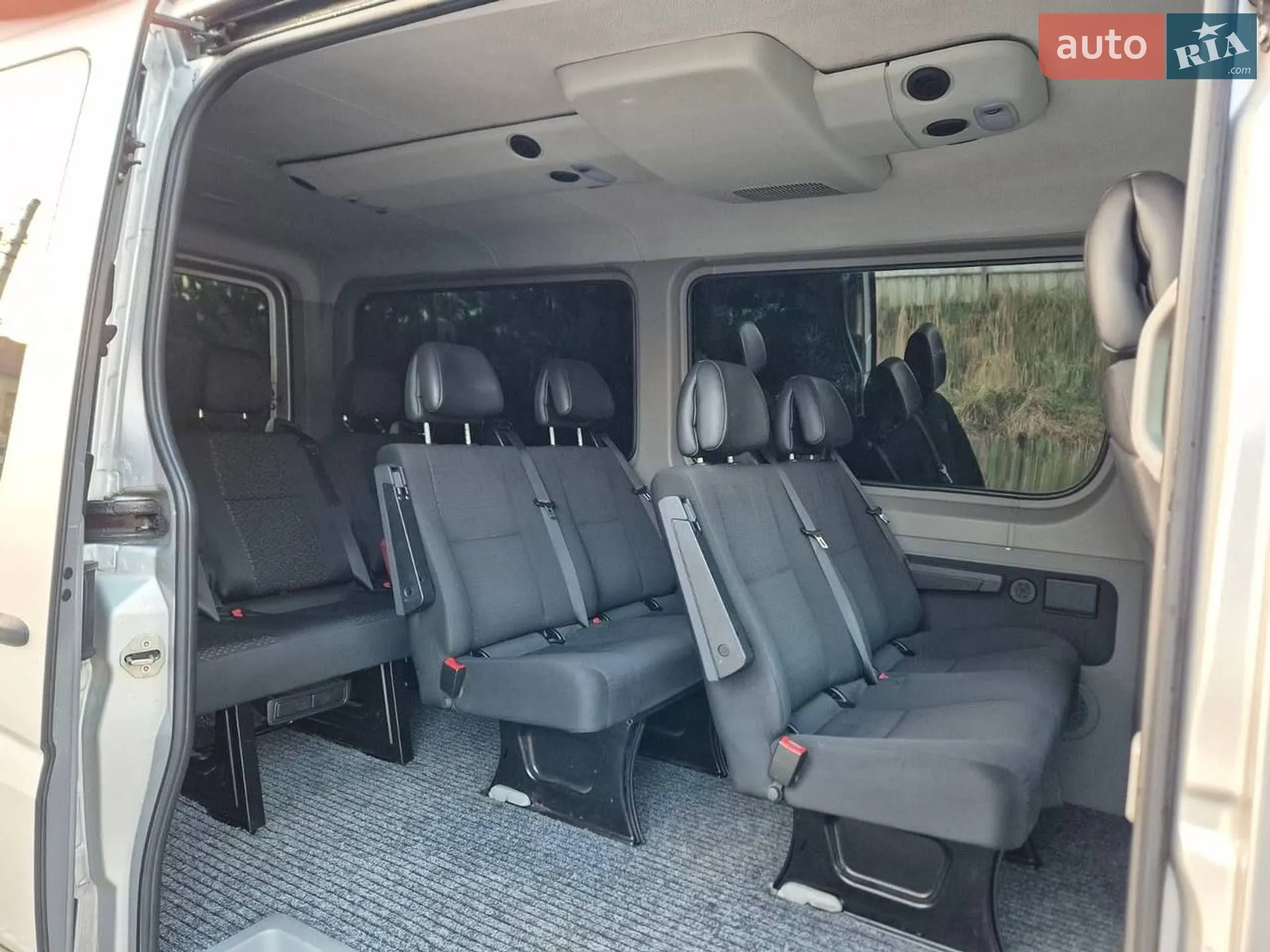 2015 Mercedes-Benz Sprinter - мініатюра 2