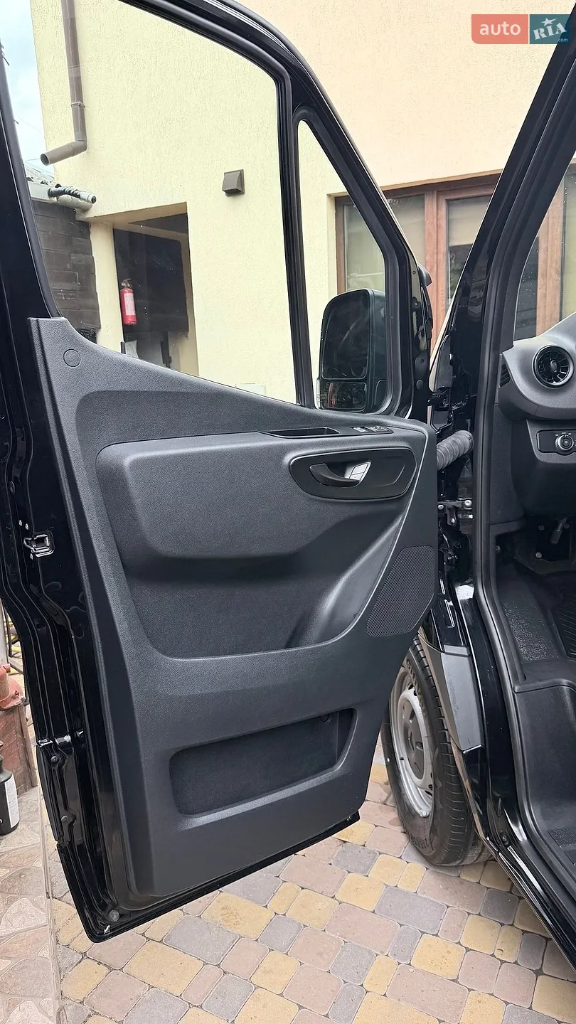 2022 Mercedes-Benz Sprinter - мініатюра 32