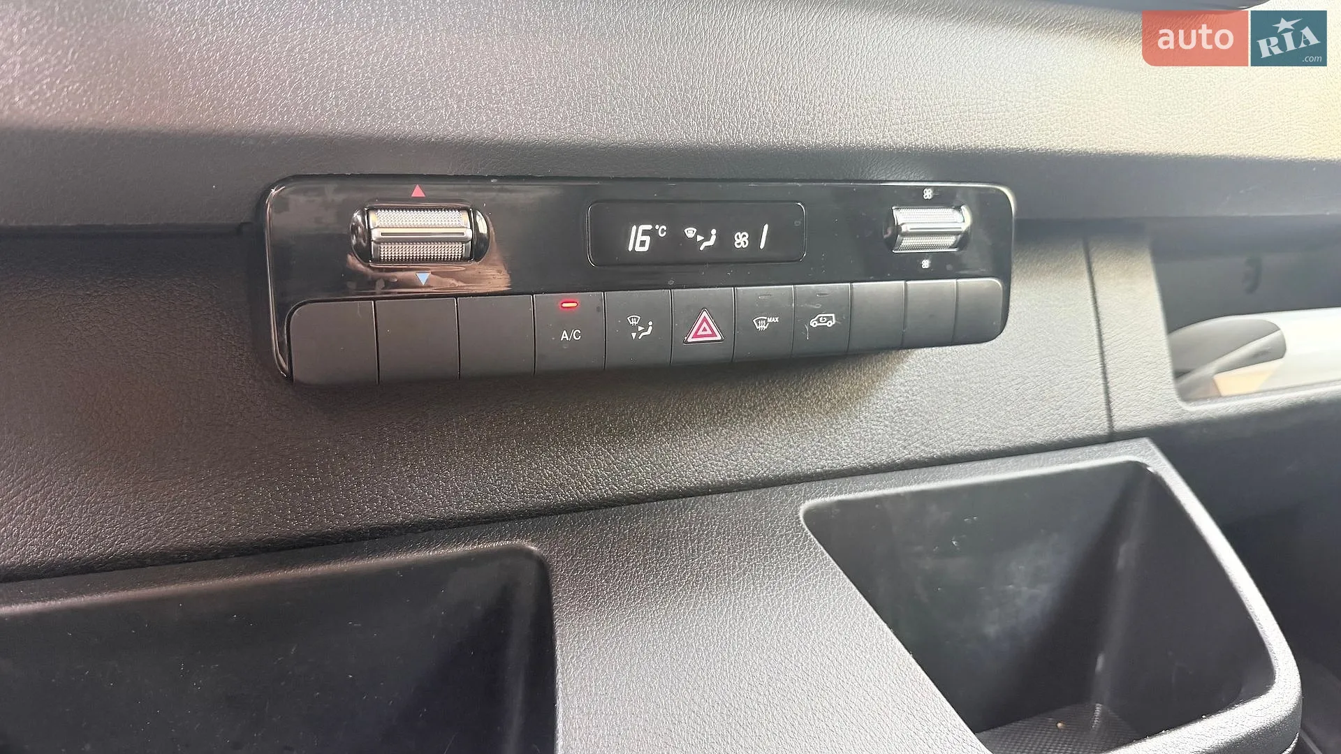 2022 Mercedes-Benz Sprinter - мініатюра 51