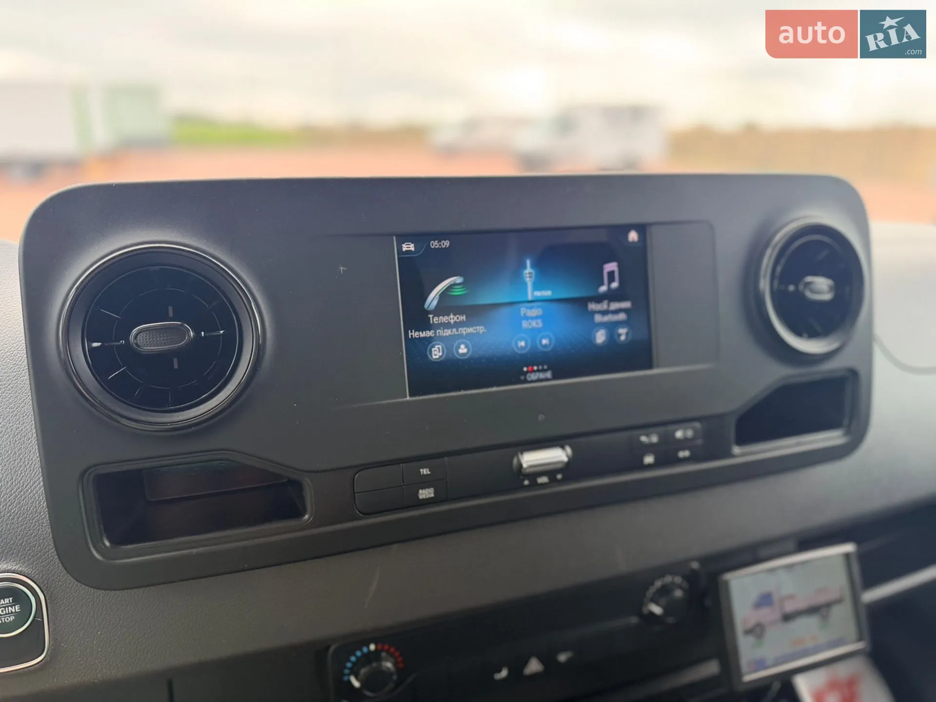 2020 Mercedes-Benz Sprinter - мініатюра 22