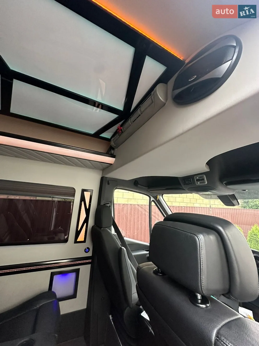 2020 Mercedes-Benz Sprinter - мініатюра 10