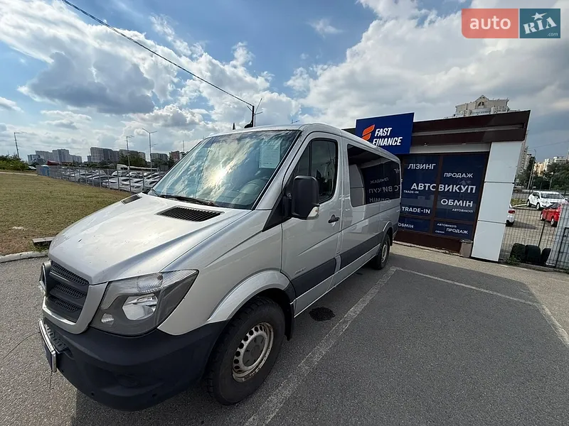 Mercedes-Benz Sprinter