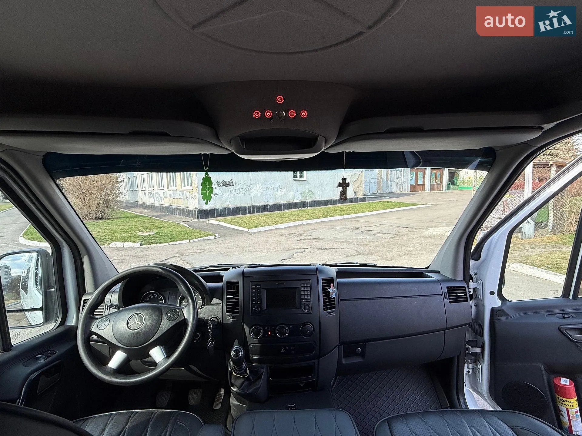2017 Mercedes-Benz Sprinter - мініатюра 10