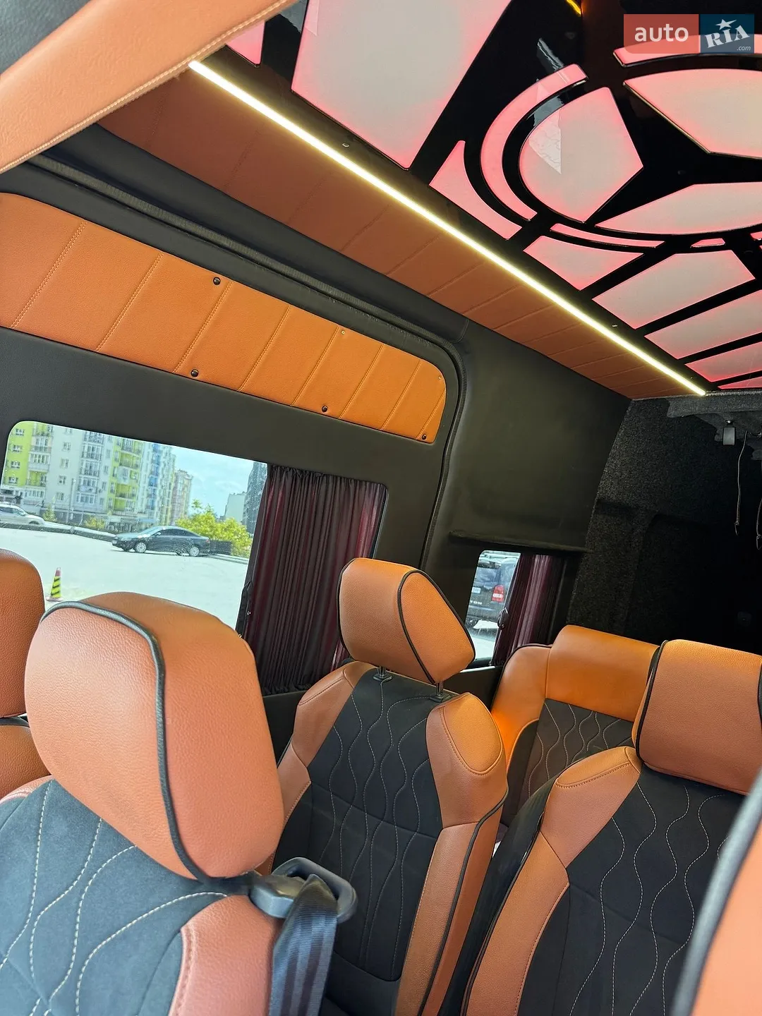 2019 Mercedes-Benz Sprinter - мініатюра 29