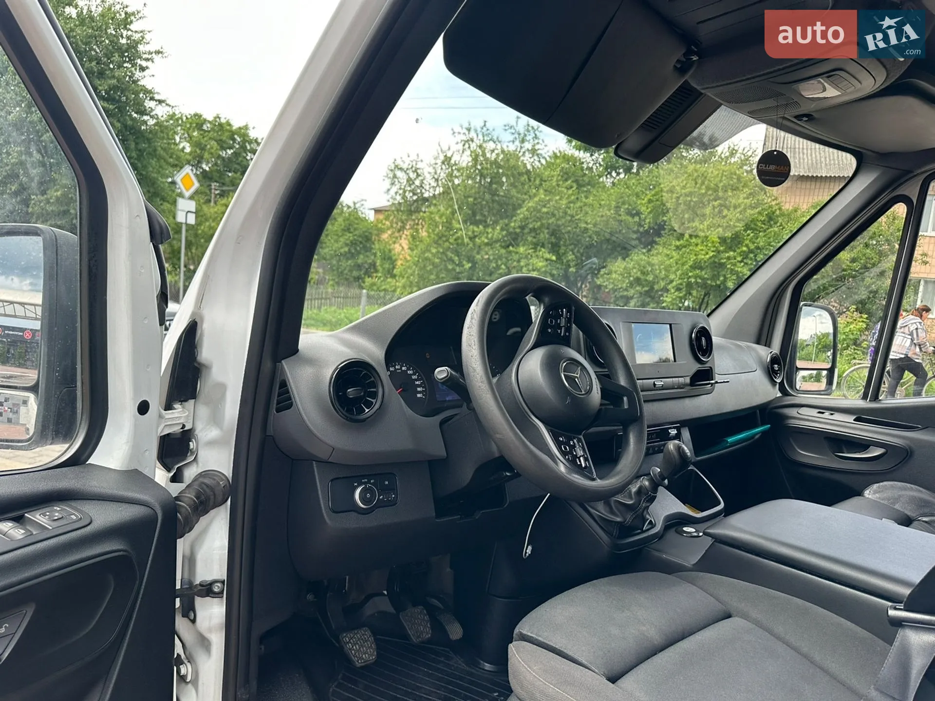 2020 Mercedes-Benz Sprinter - мініатюра 24