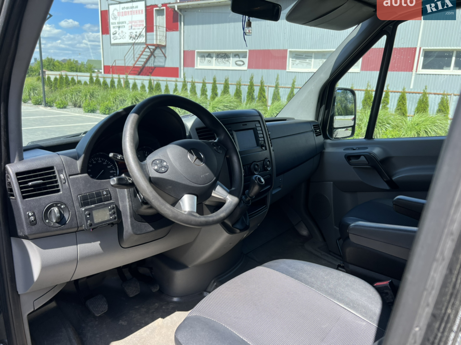 2015 Mercedes-Benz Sprinter - мініатюра 19