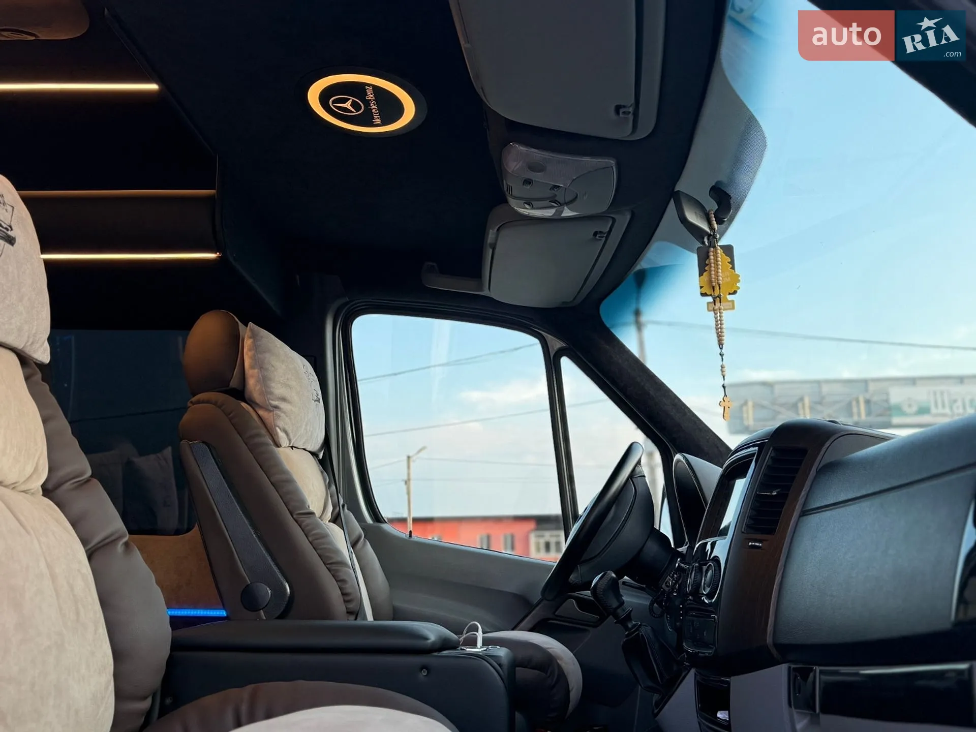 2014 Mercedes-Benz Sprinter - мініатюра 14