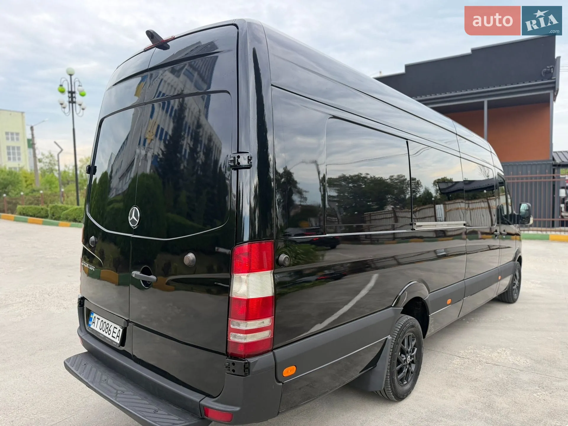 2015 Mercedes-Benz Sprinter - мініатюра 13