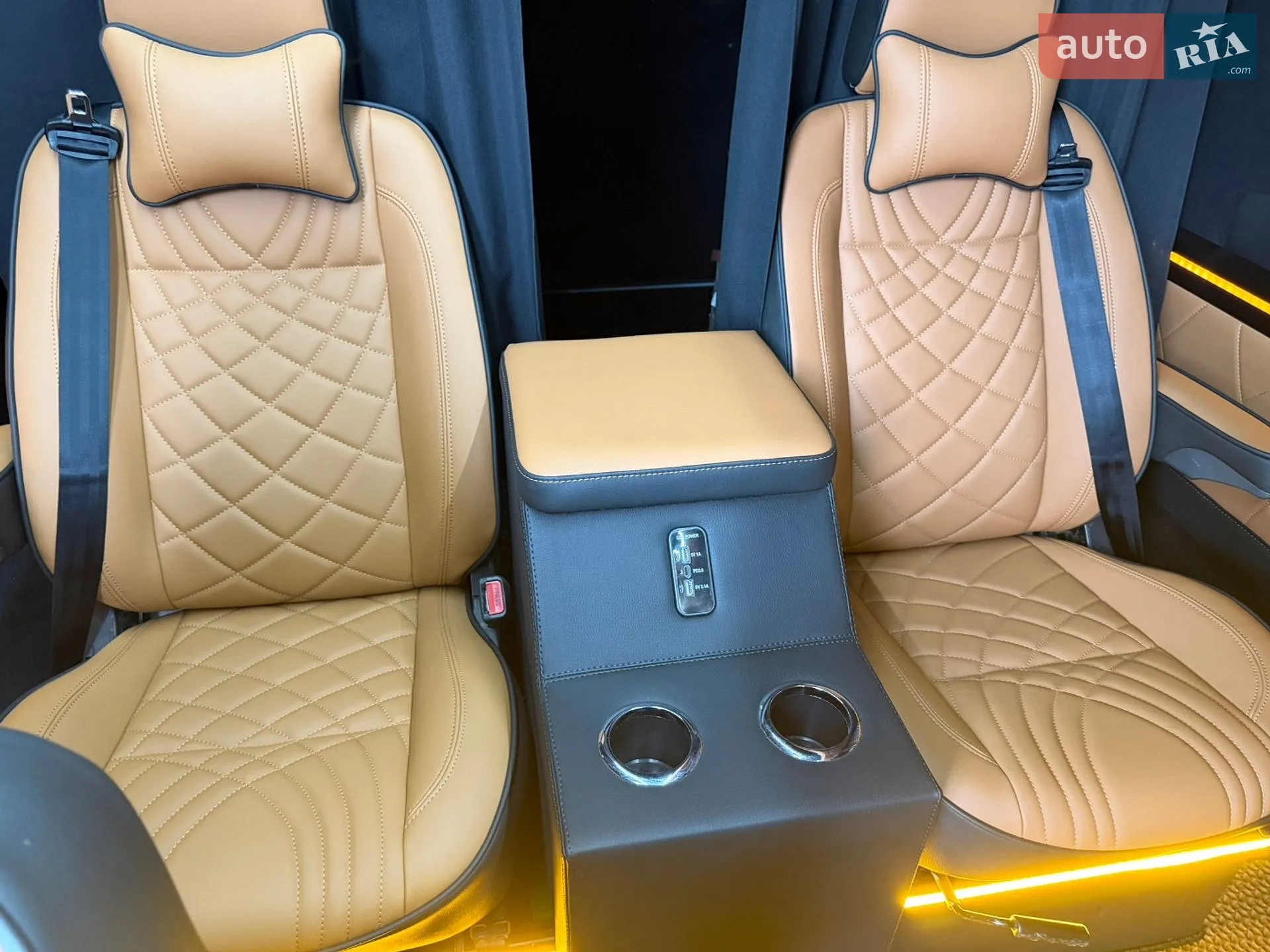 2015 Mercedes-Benz Sprinter - мініатюра 22