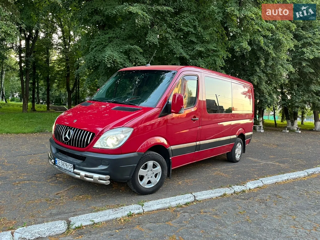 2010 Mercedes-Benz Sprinter - мініатюра 18