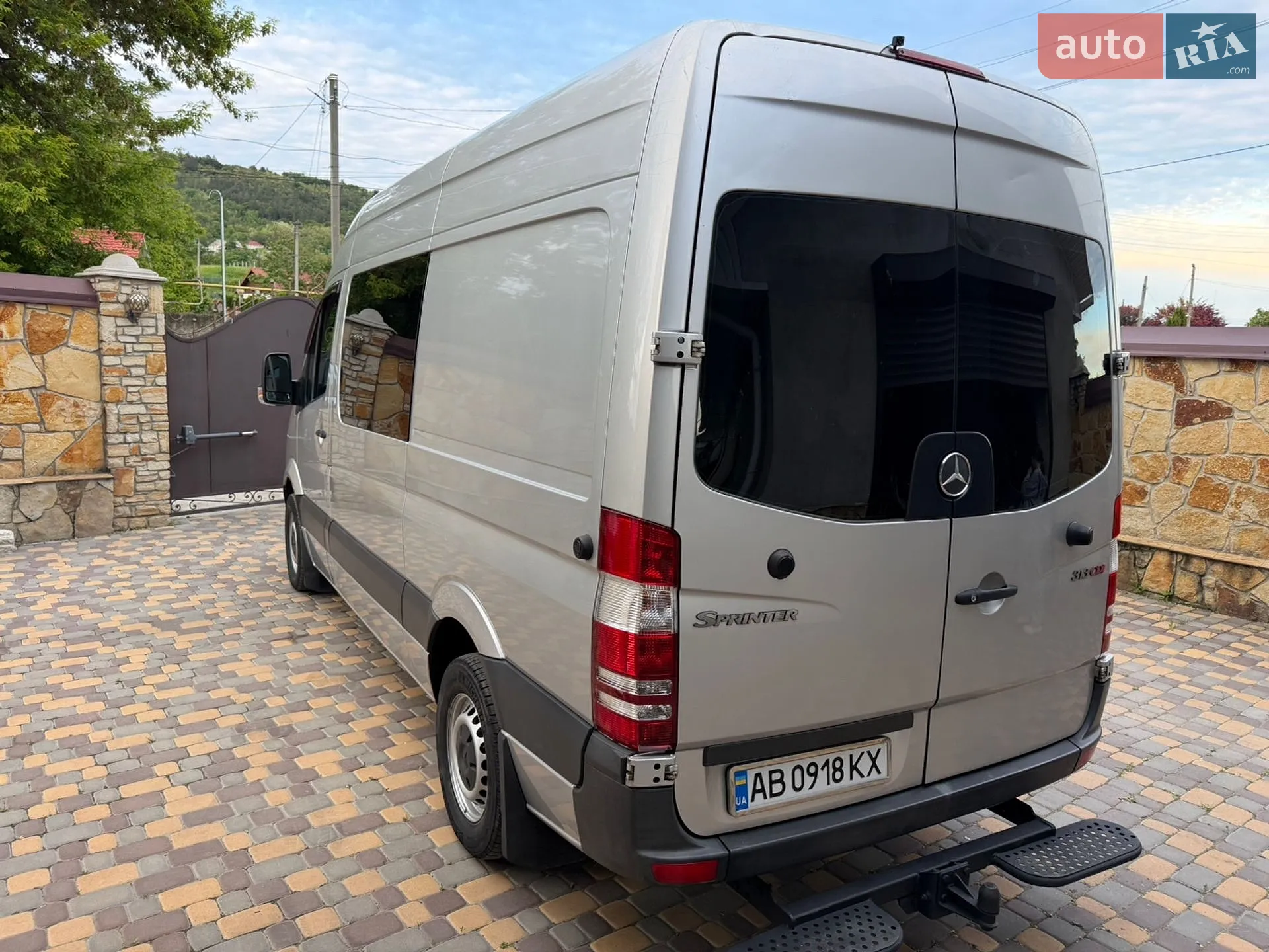 2011 Mercedes-Benz Sprinter - мініатюра 9