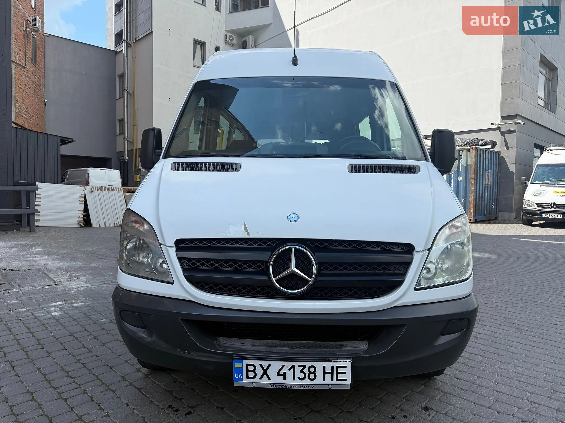 2010 Mercedes-Benz Sprinter - мініатюра 3