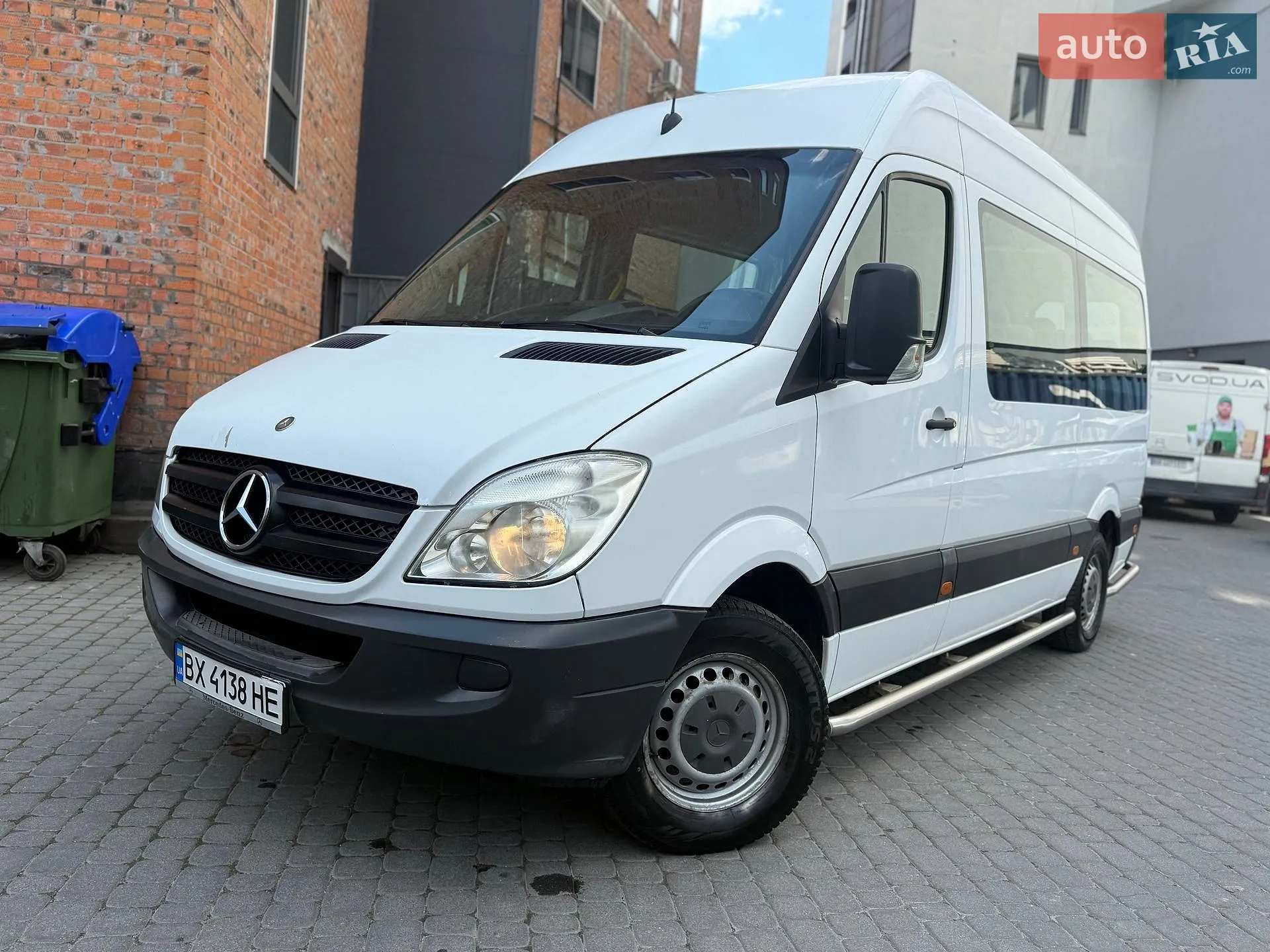 2010 Mercedes-Benz Sprinter - фото 1