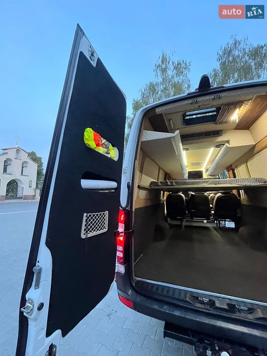 2015 Mercedes-Benz Sprinter - мініатюра 34