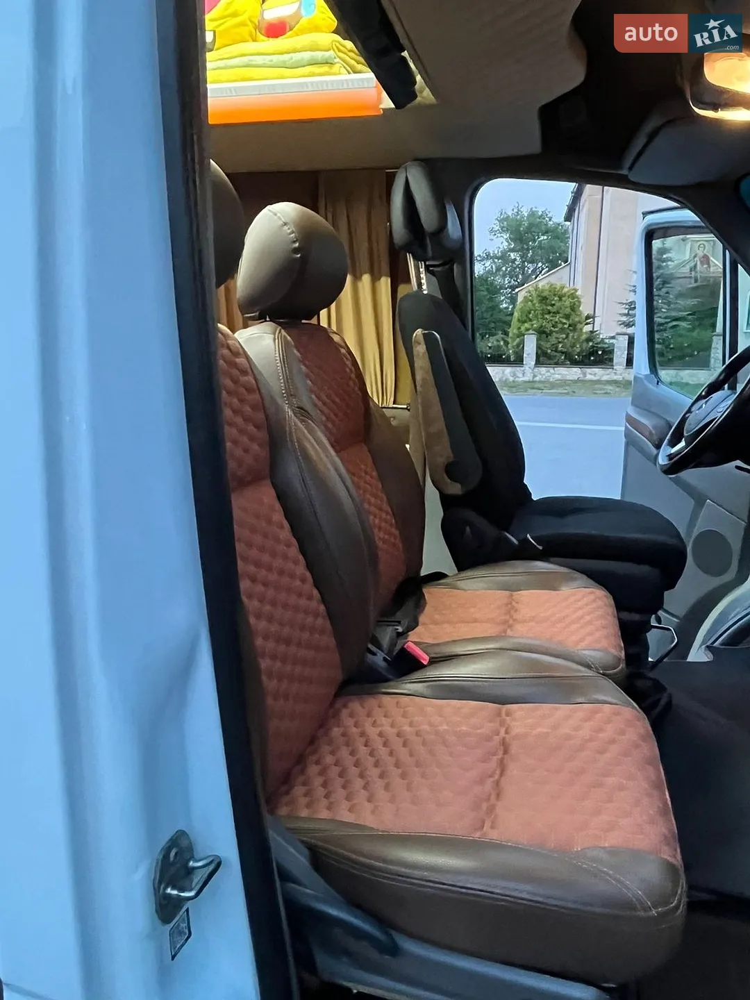 2015 Mercedes-Benz Sprinter - мініатюра 43
