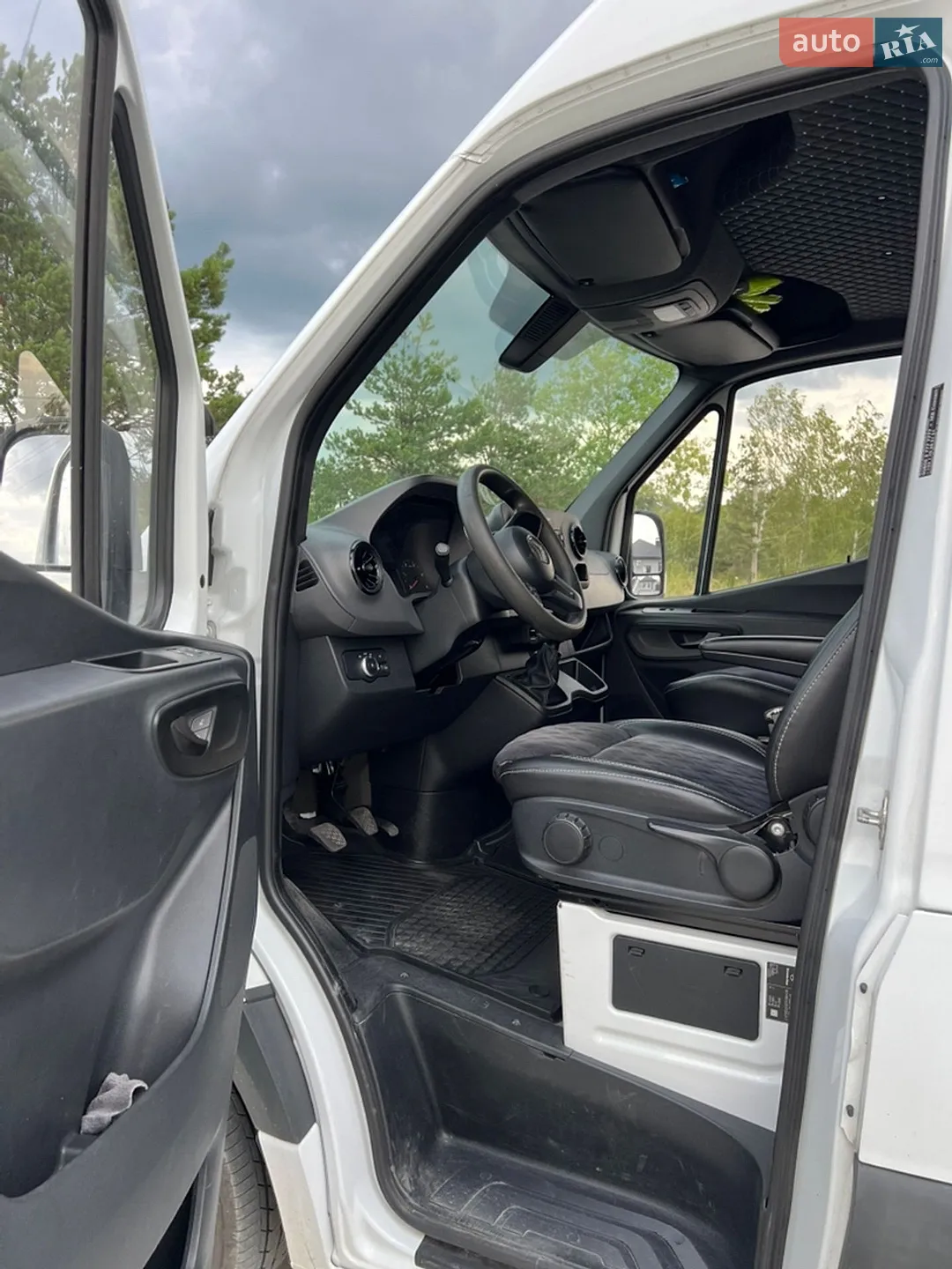 2019 Mercedes-Benz Sprinter - мініатюра 12