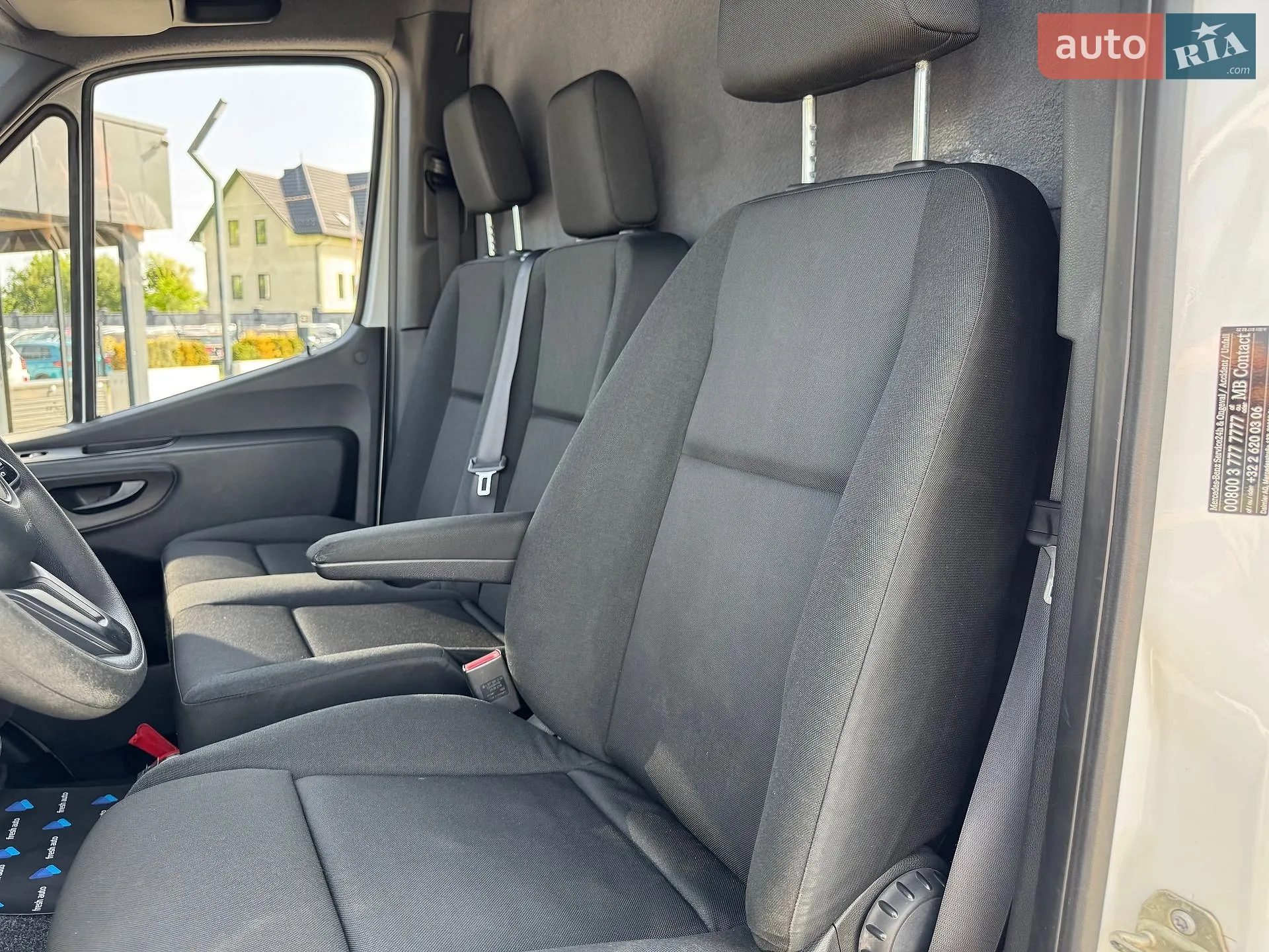 2018 Mercedes-Benz Sprinter - мініатюра 18
