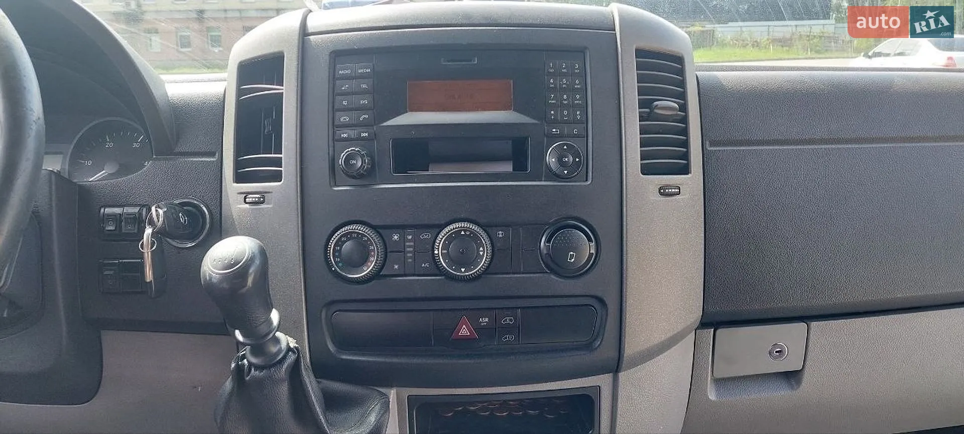 2016 Mercedes-Benz Sprinter - мініатюра 9