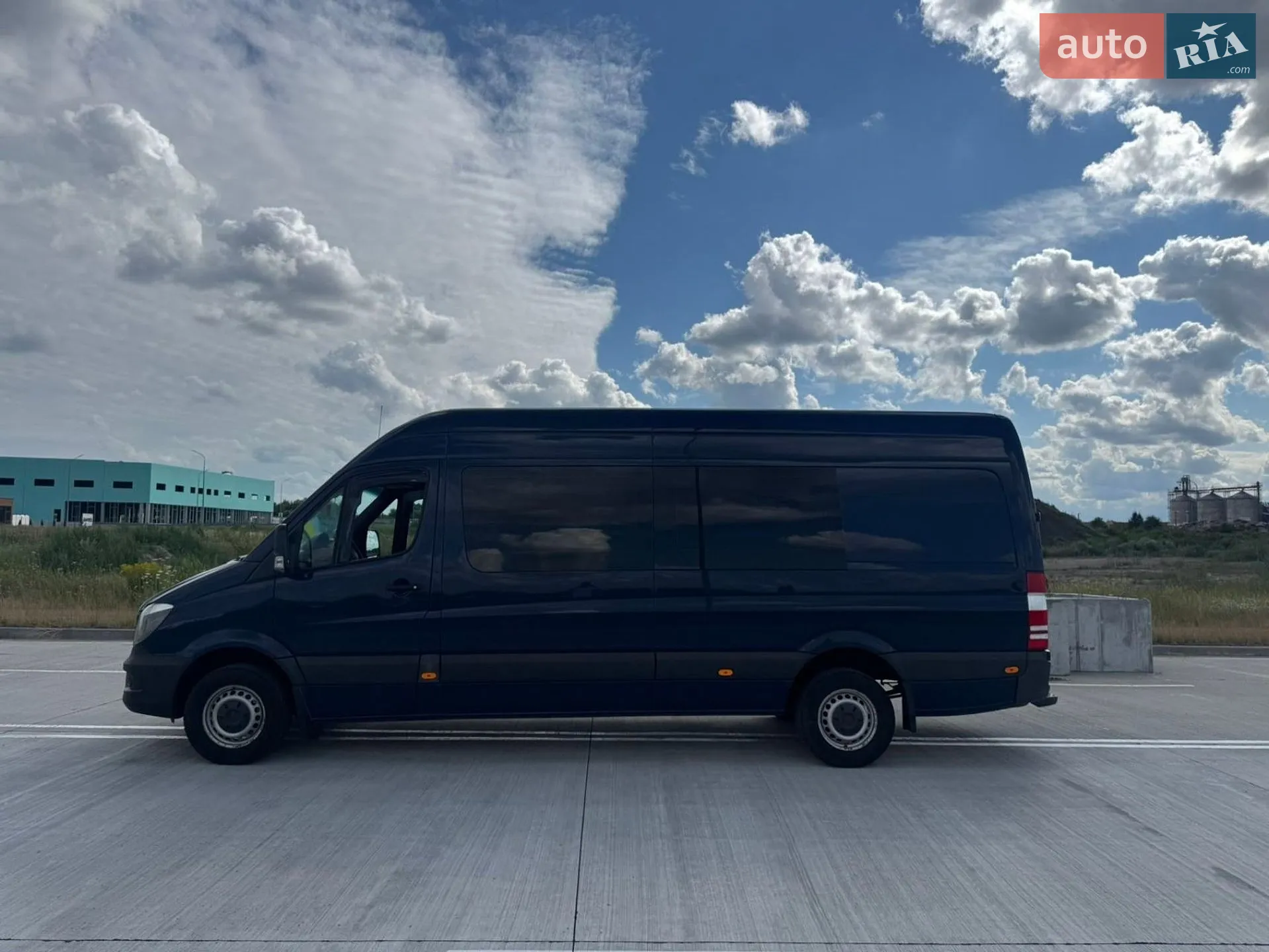 2017 Mercedes-Benz Sprinter - мініатюра 2