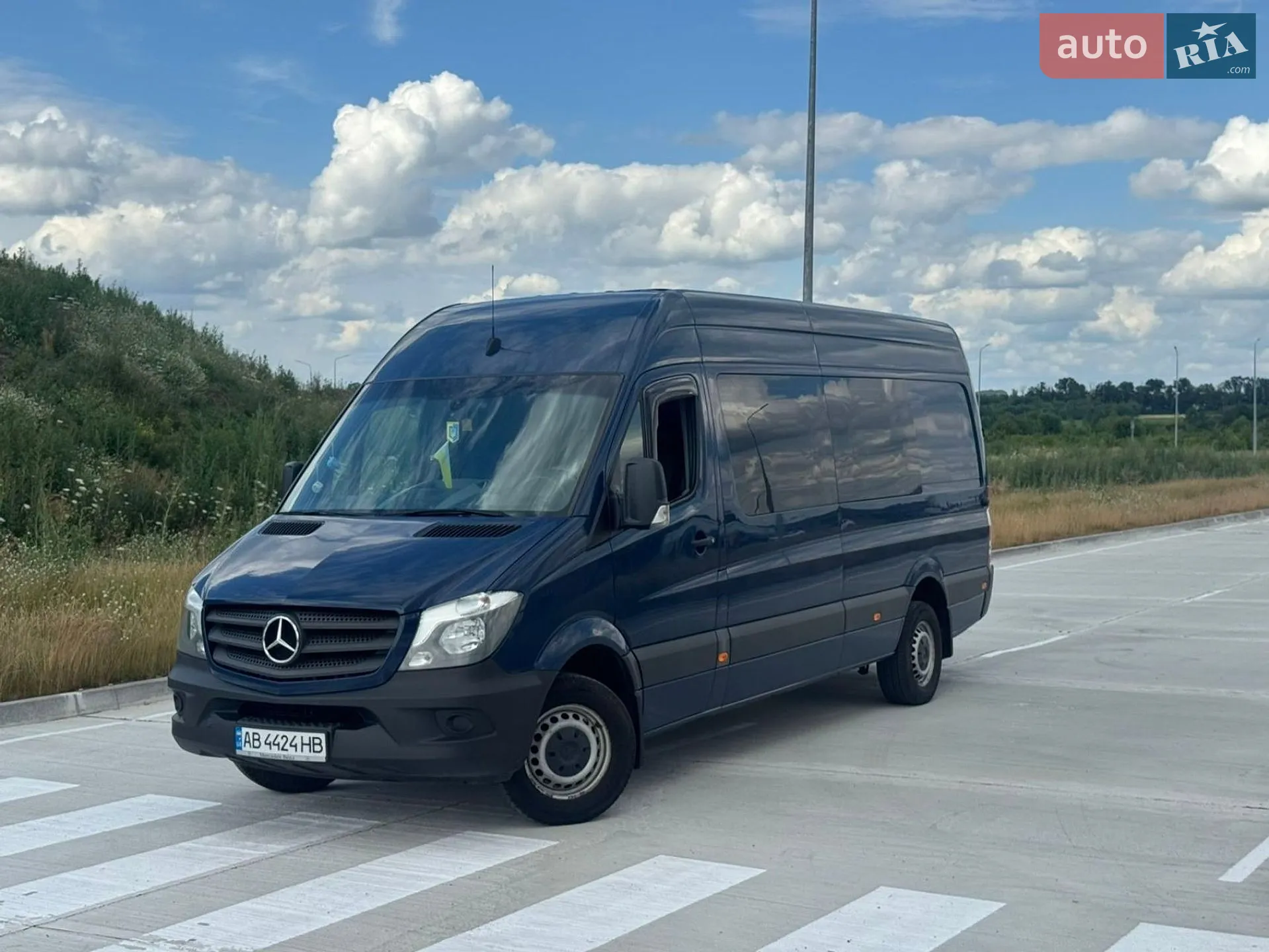 2017 Mercedes-Benz Sprinter - мініатюра 10
