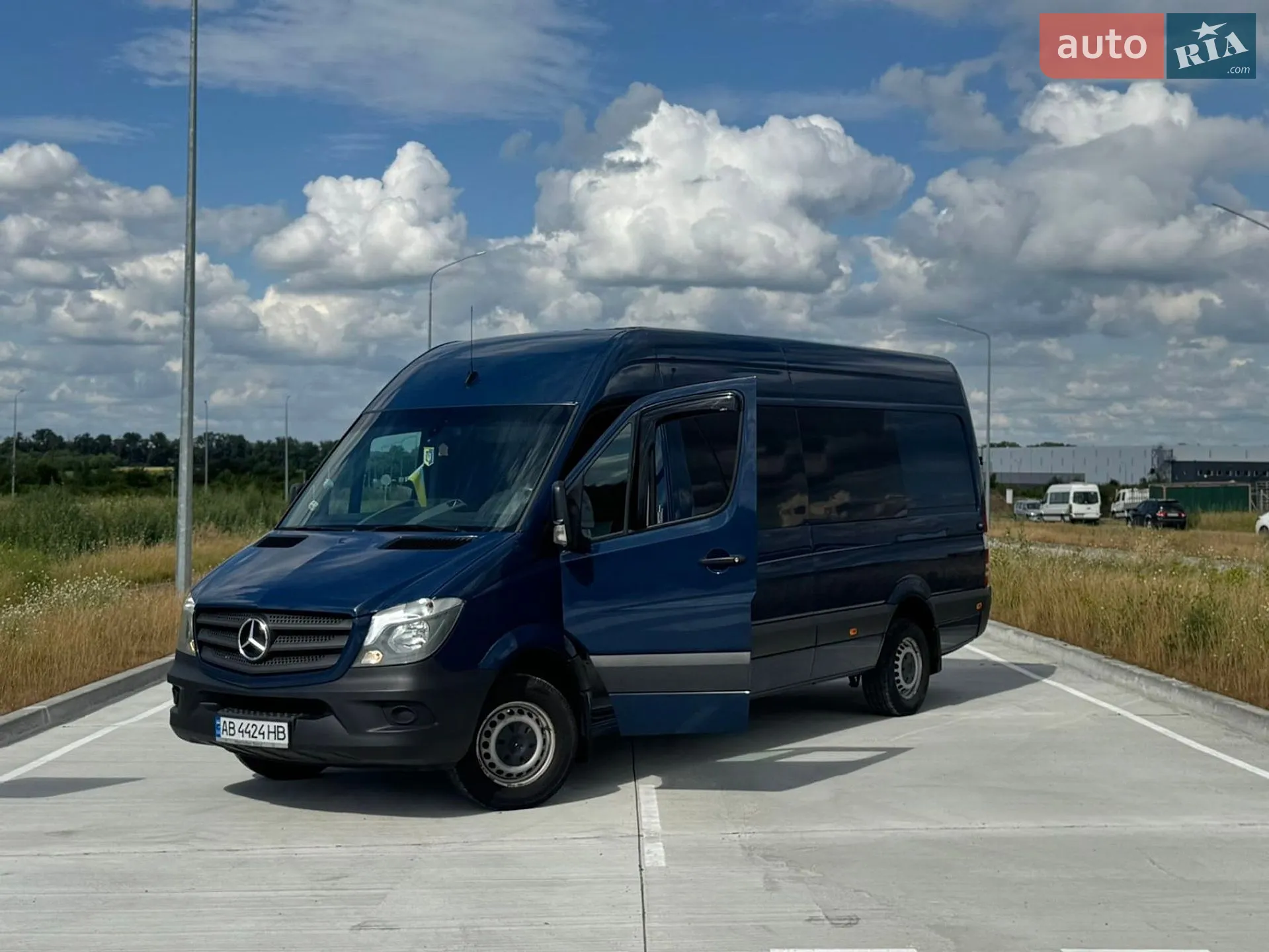 2017 Mercedes-Benz Sprinter - мініатюра 11