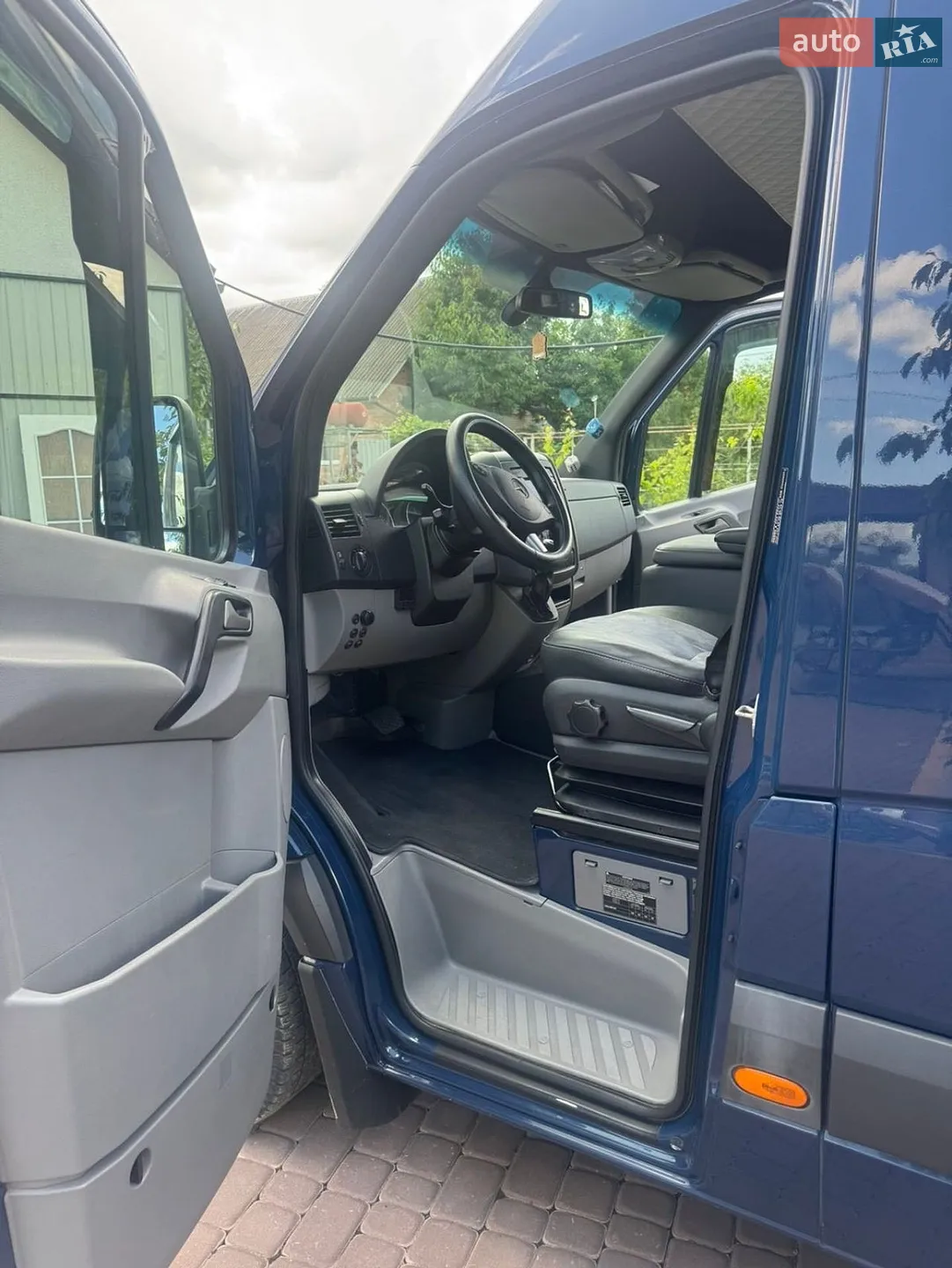 2017 Mercedes-Benz Sprinter - мініатюра 16