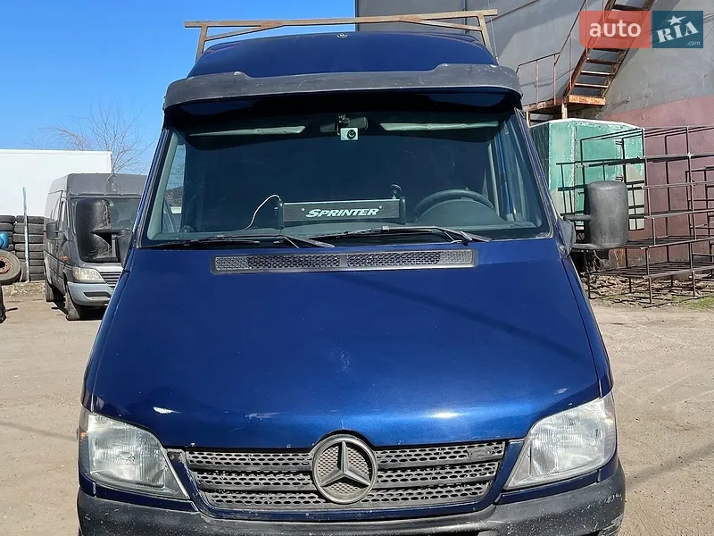Mercedes-Benz Sprinter