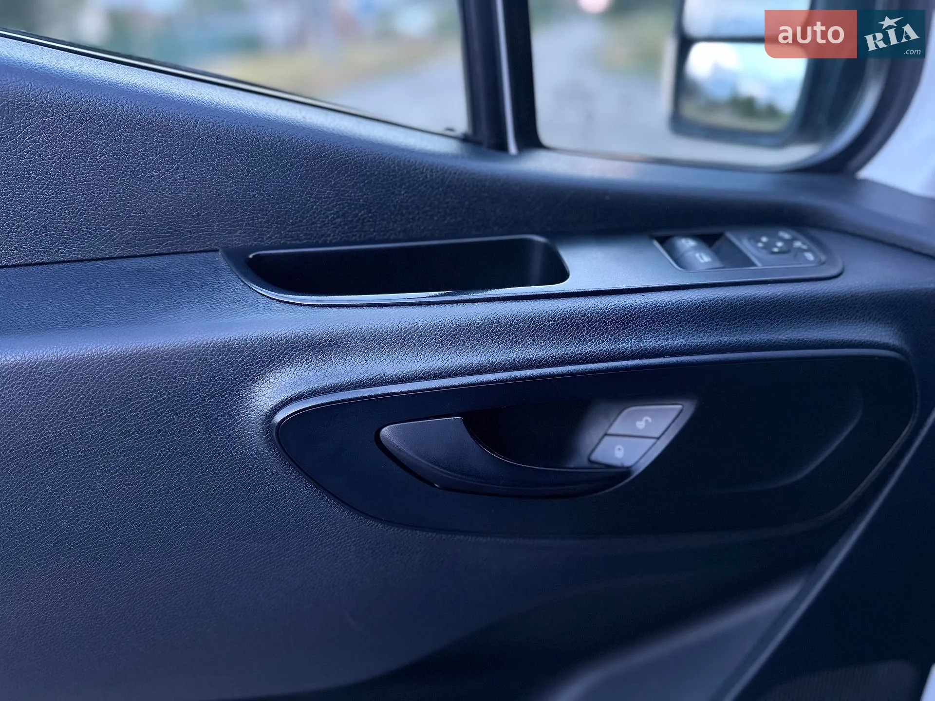 2021 Mercedes-Benz Sprinter - мініатюра 29