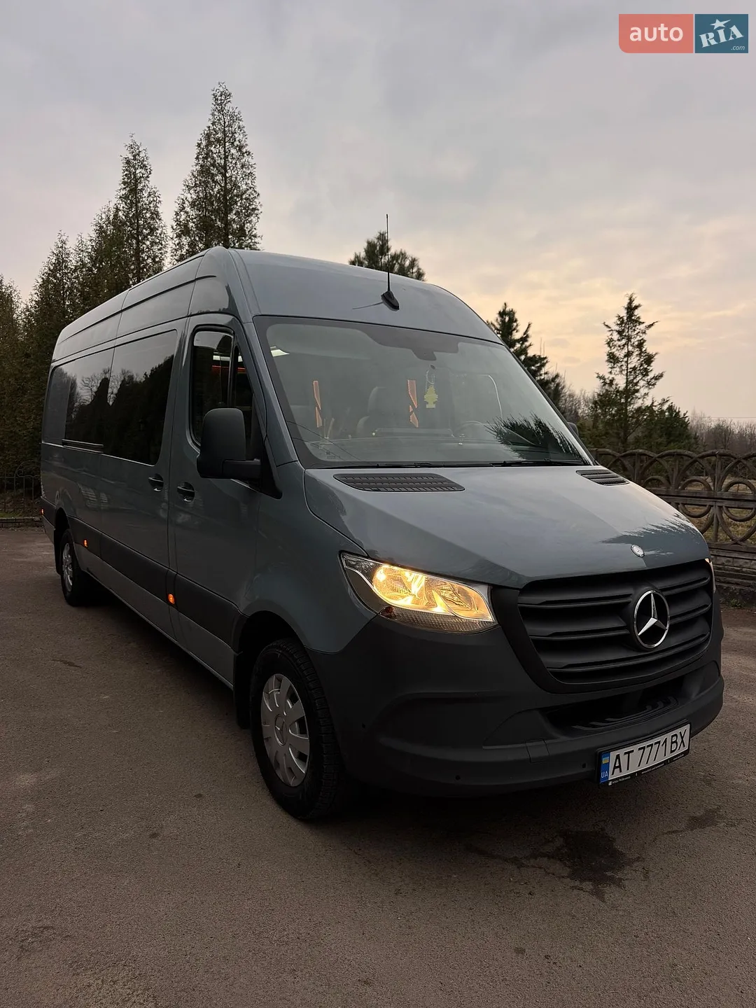 2020 Mercedes-Benz Sprinter - мініатюра 19