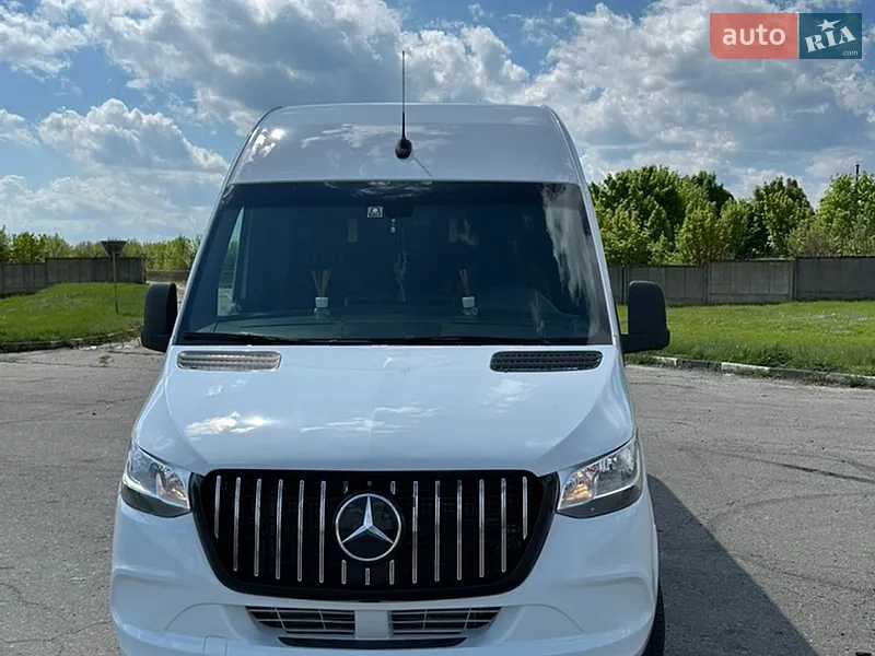 Mercedes-Benz Sprinter