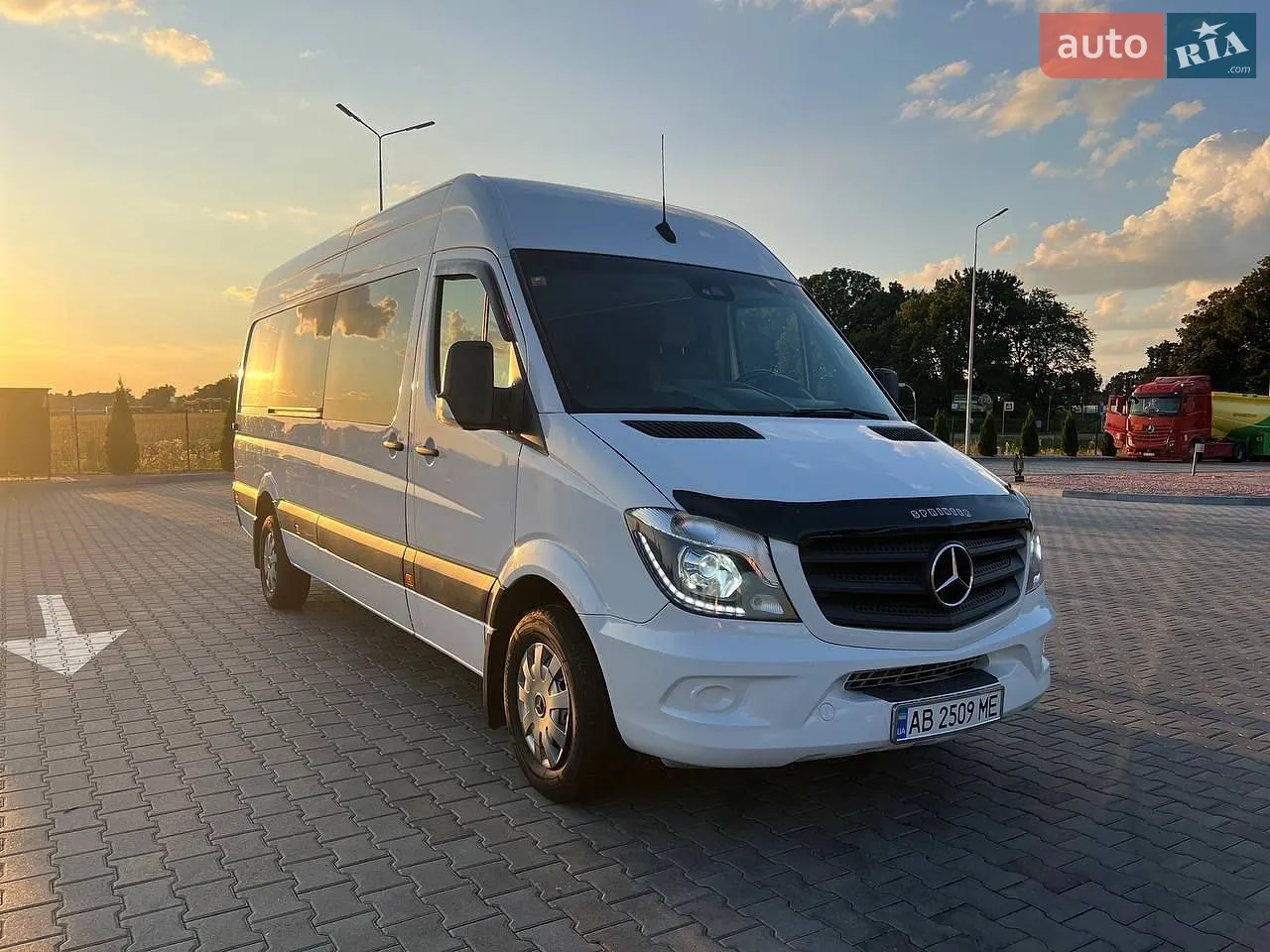 2018 Mercedes-Benz Sprinter - мініатюра 2