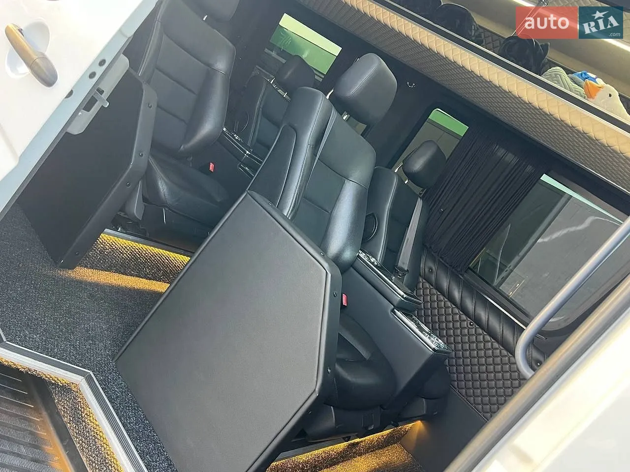 2018 Mercedes-Benz Sprinter - мініатюра 44